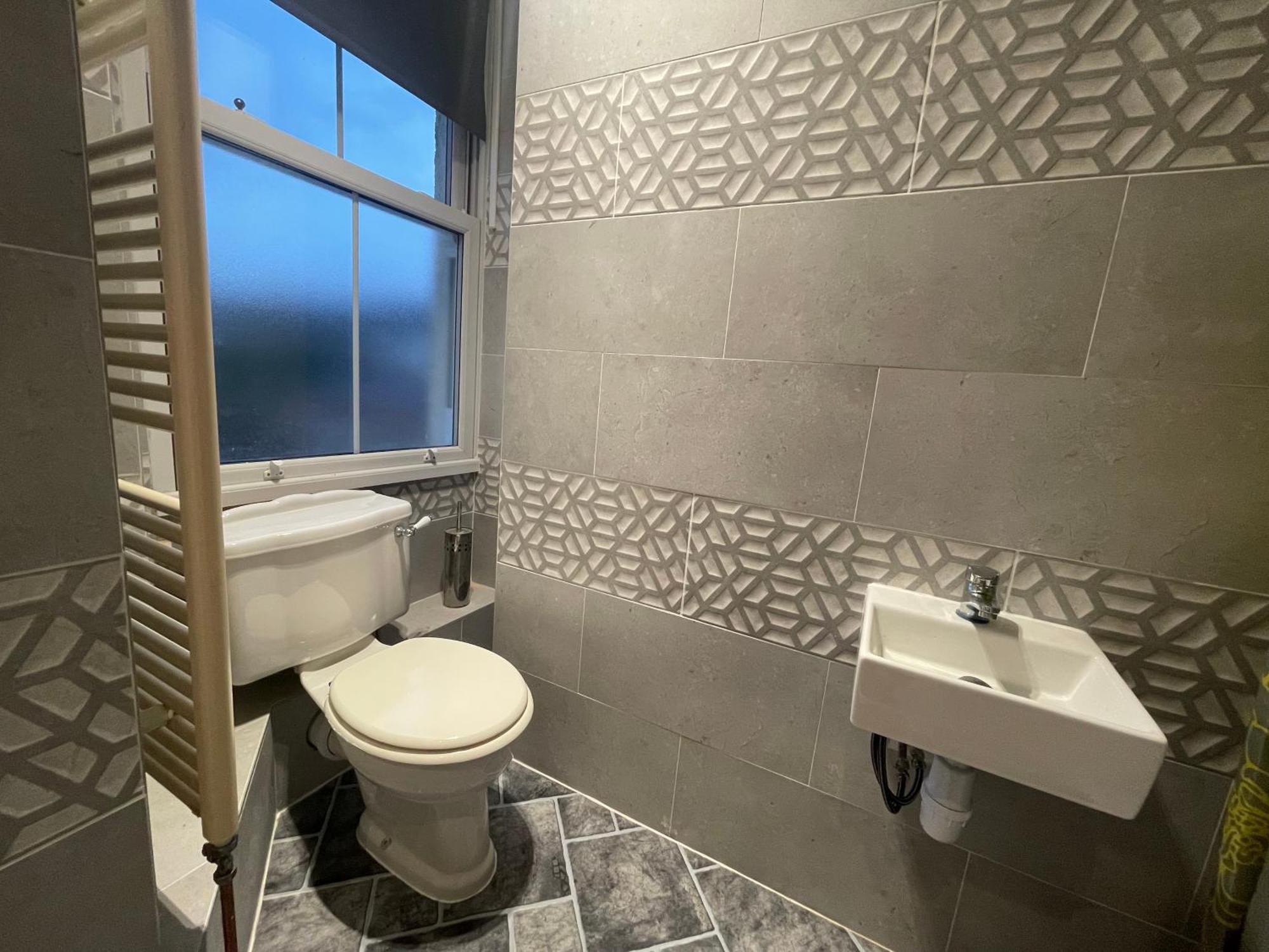 Room With Private Bathroom And Shared Kitchen Londen Buitenkant foto